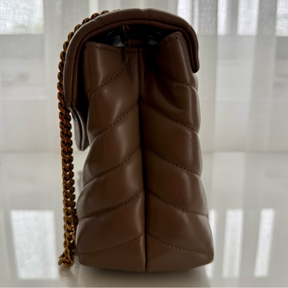 Saint Laurent Small Loulou Chain bag - Picture 8 of 16